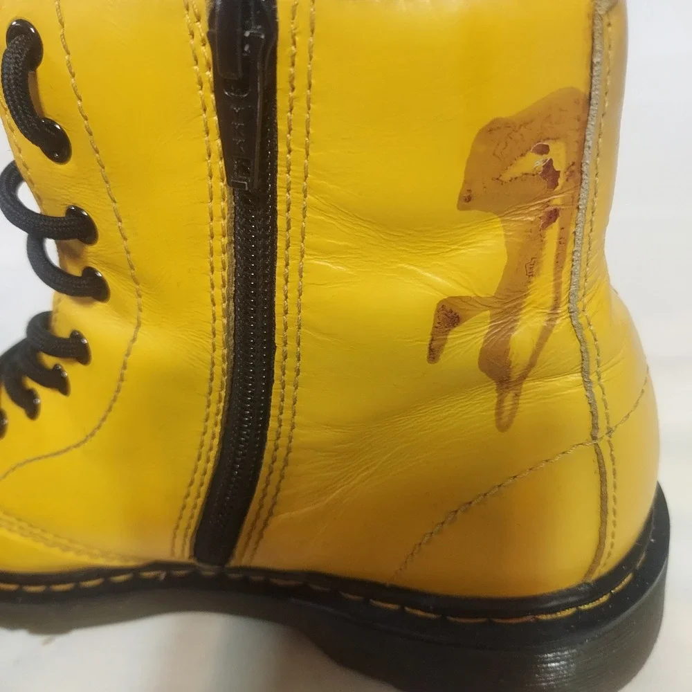 Dr Martens 1460 J Yellow Leather Lace Up Zip Boots Kids Size 4Y‎ Read!